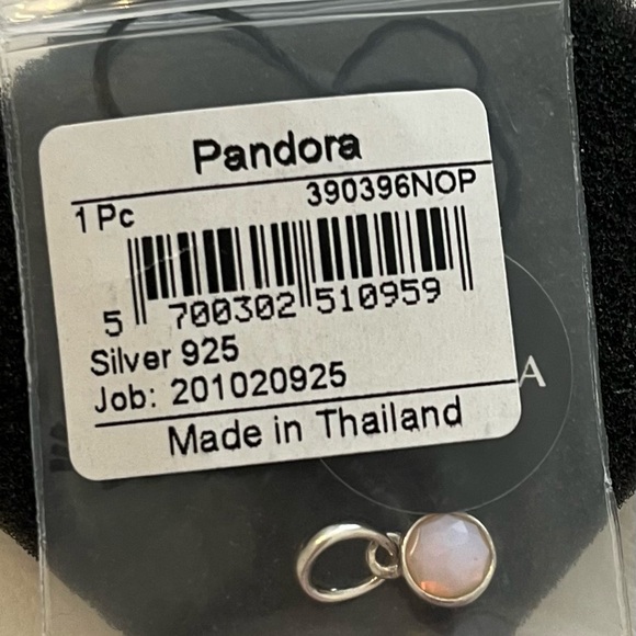 Pandora October Droplet Pendant - Picture 2 of 4